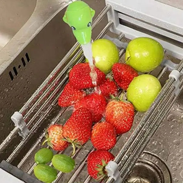 Stainless Steel Telescopic Rectangle Kitchen Sink Drain Basket Organiser - 1-Piece Adjustable, Slide-Easy Fit Over-Sink Rack, Portable Space-Saving Home Storage Accessory for Vegetables, Fruits