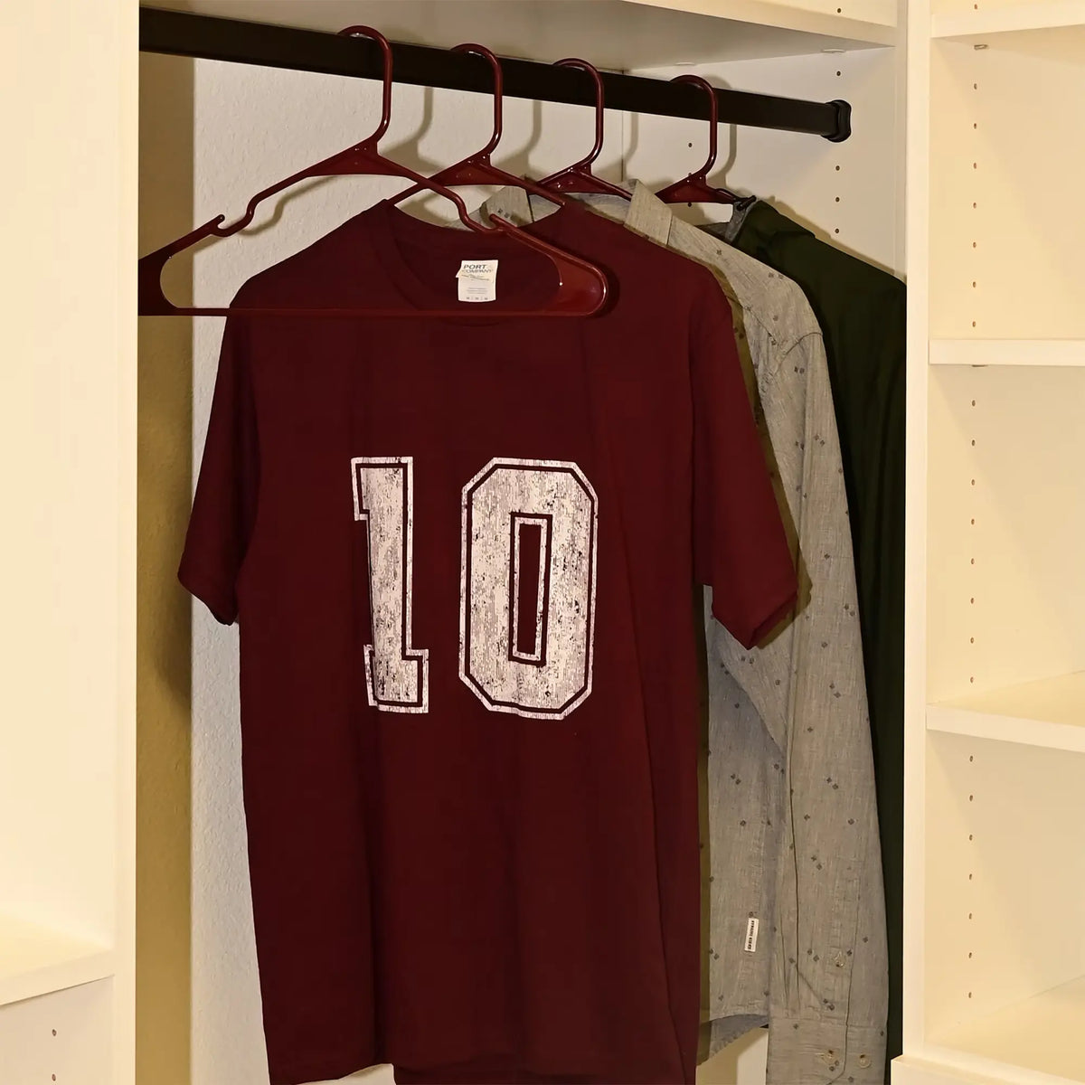 Plastic Notched Adult Hangers for Any Clothing Type, Maroon Supreme 50 Count